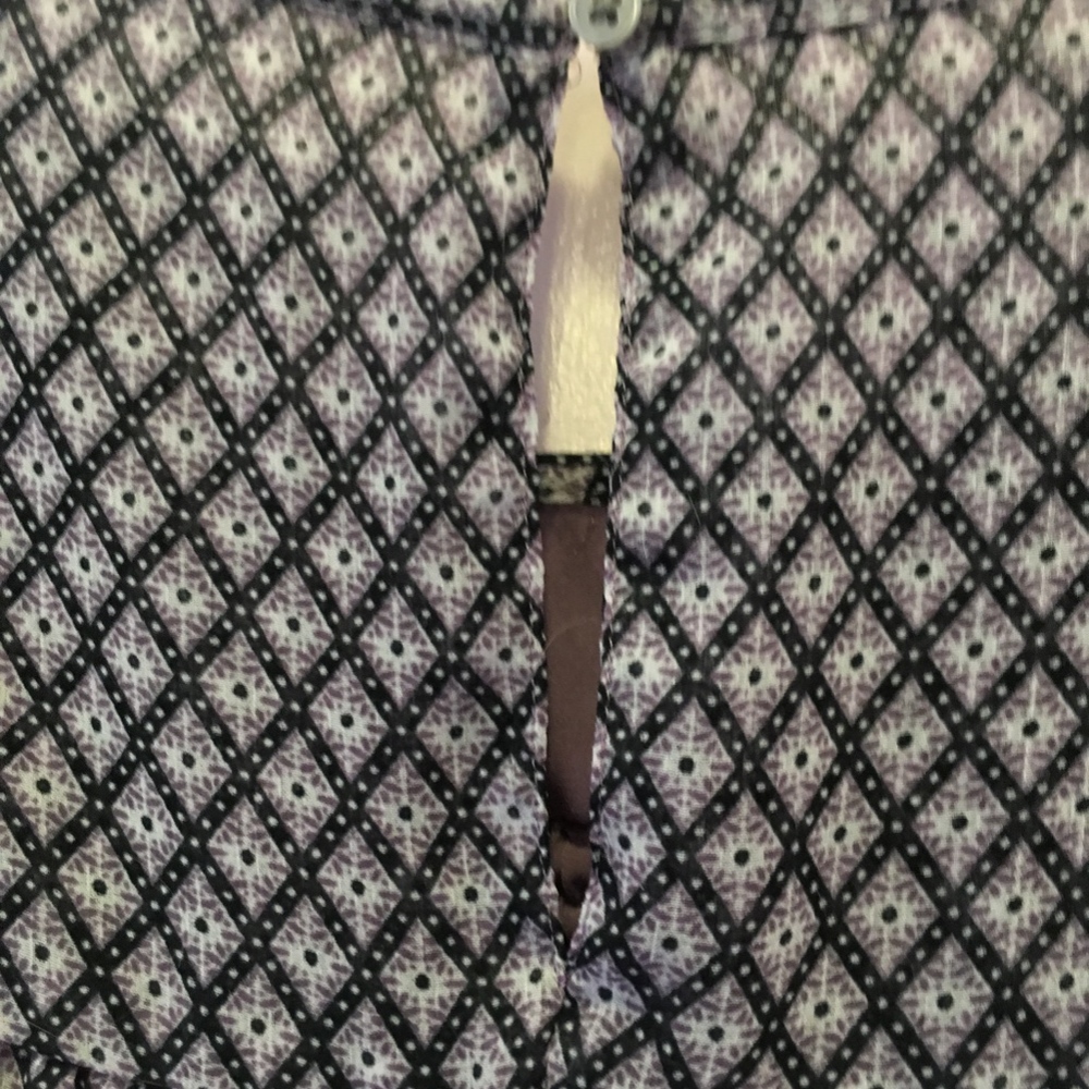 Ann Taylor Loft Petite Top - Picture 7 of 8